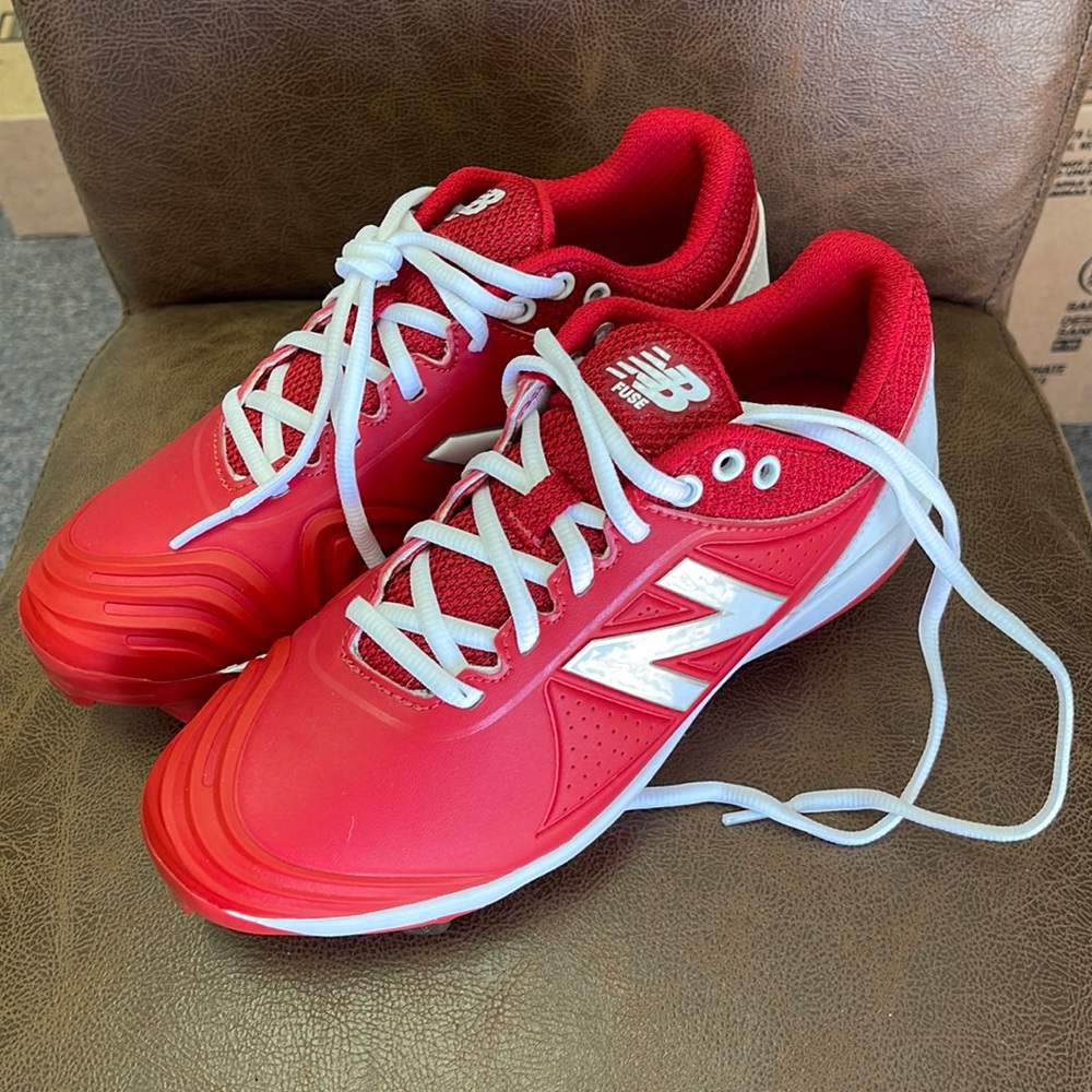 New balance baseball cleats